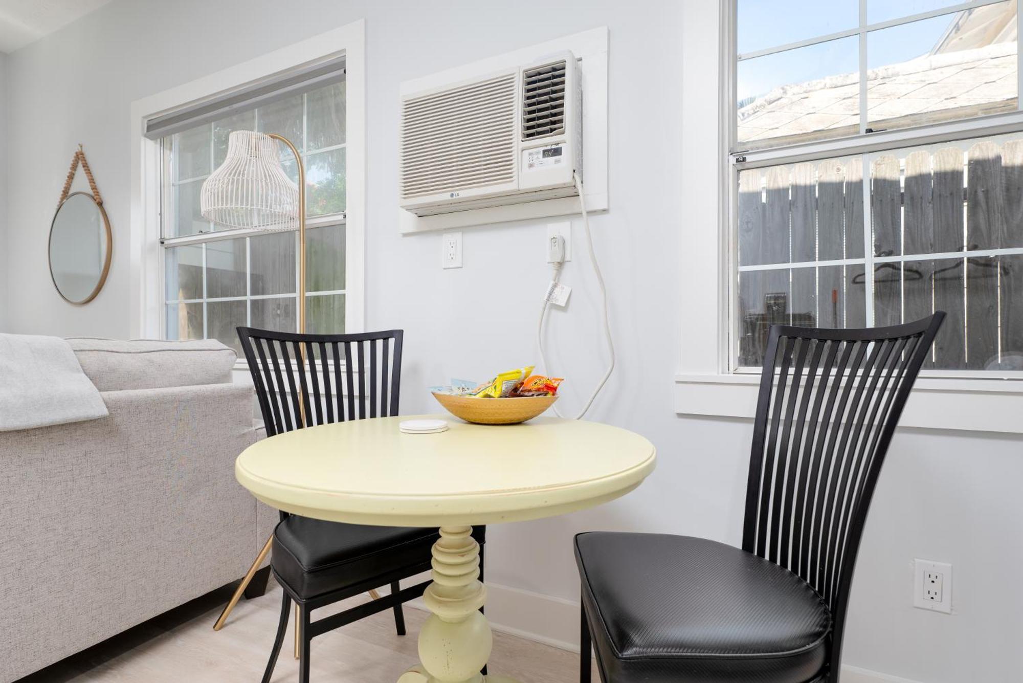 Be A Nomad Laid Back Beach Home Jacksonville Beach Eksteriør billede